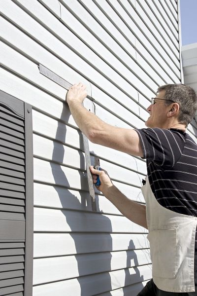 Cost of Vinyl Siding Service in Saint Joseph